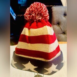 American Flag Beanie Hat USA Red White Striped Pom Beanie Stars Cuffed Knit Cap
